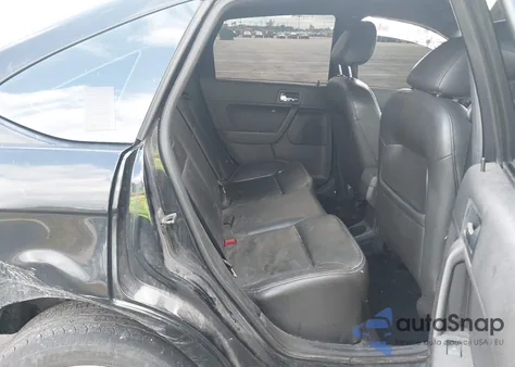 2008 Ford Focus Se/Ses z USA, uszkodzony, nr VIN 1FAHP35N58W216526